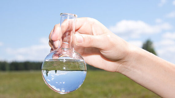 تفاوت آب معدنی با آب تصفیه شده و آب قلیایی ،  آب مقطر ، اسیدی